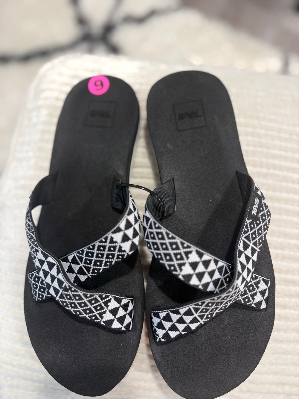 Teva Mush Kalea Sandals Black White Geometric Flip Flops Women’s 9 - Picture 4 of 8